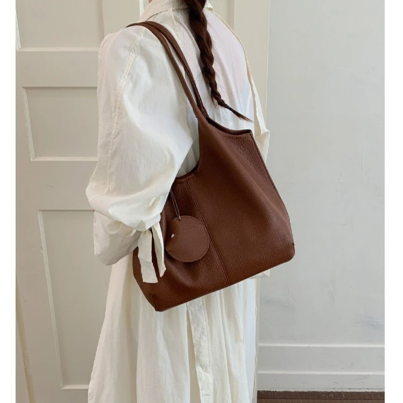 

Women's Multi-color Faux Leather Large Tote Shoulder Bag with Round Tag for Daily Office, Weekend Travel, Shopping & Errands
