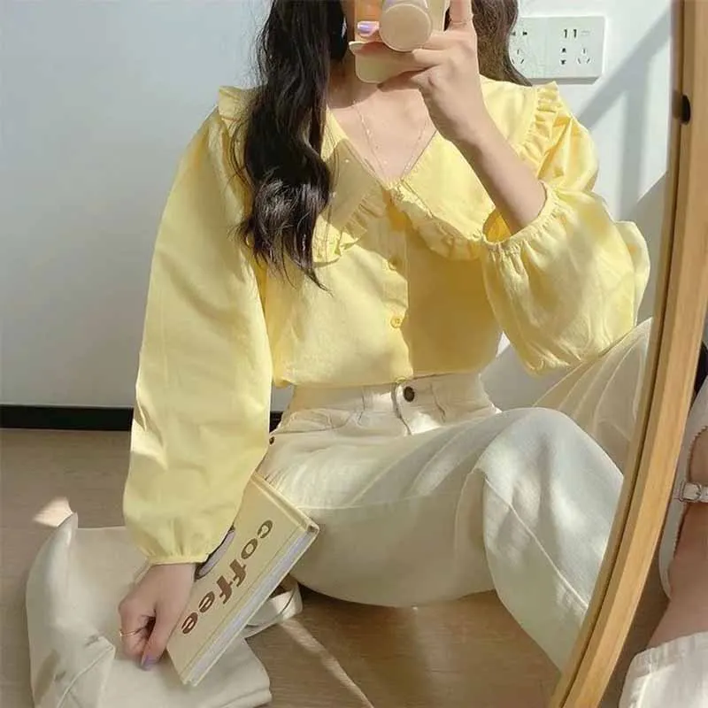 Women Doll Collar Spring Retro Style Milk Yellow Design Sense Long Sleeved Cardigan Blouse Female French Solid Color Shirt Tops