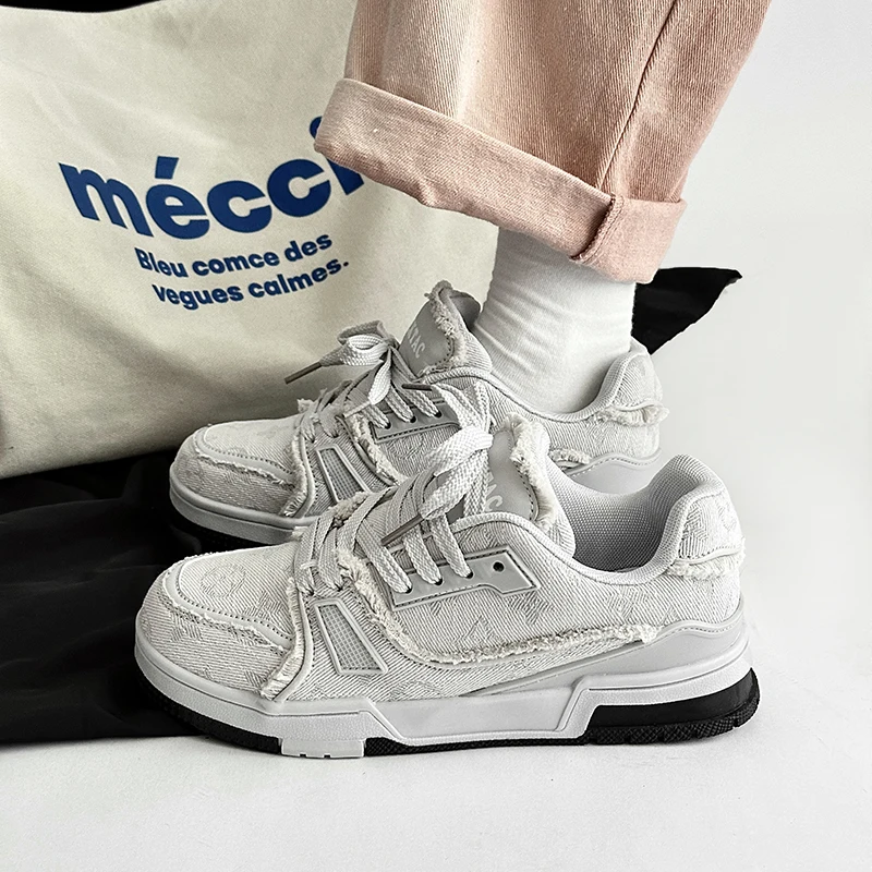 

Men's Board Shoes Outdoor Casual Sports Walking Shoes Anti-slip Breathable Vulcanized Shoes Thick Sole Fashion Student Shoes