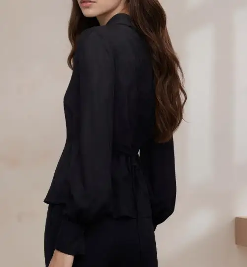 

Women's French Style V-Neck Long Sleeve Shirt Small Suit with Bubble Sleeves Autumn New Top Wrinkled Detail