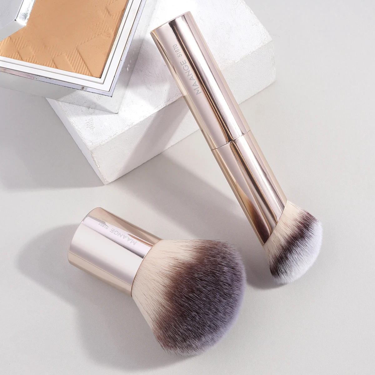 MAANGE 2PCS Makeup Brush Set Angle Kabuki Foundation Brush Synthetic Hair Face Contour Blush for Liquid Powder Blending Tools