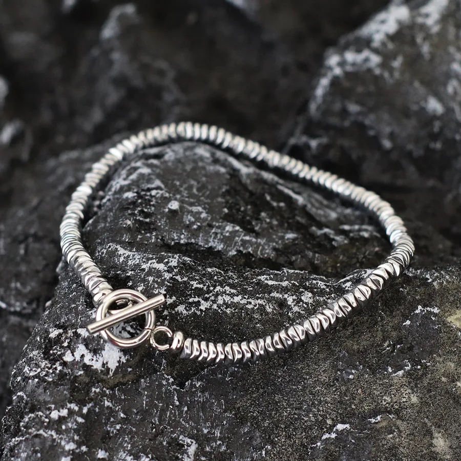 Einzigartiges unregelmäßiges 4mm kleines Hämatit-Stein-Armband für Männer Vintage Gold Silber Farbe Rocailles Armband Heilung Schmuck Pulseria