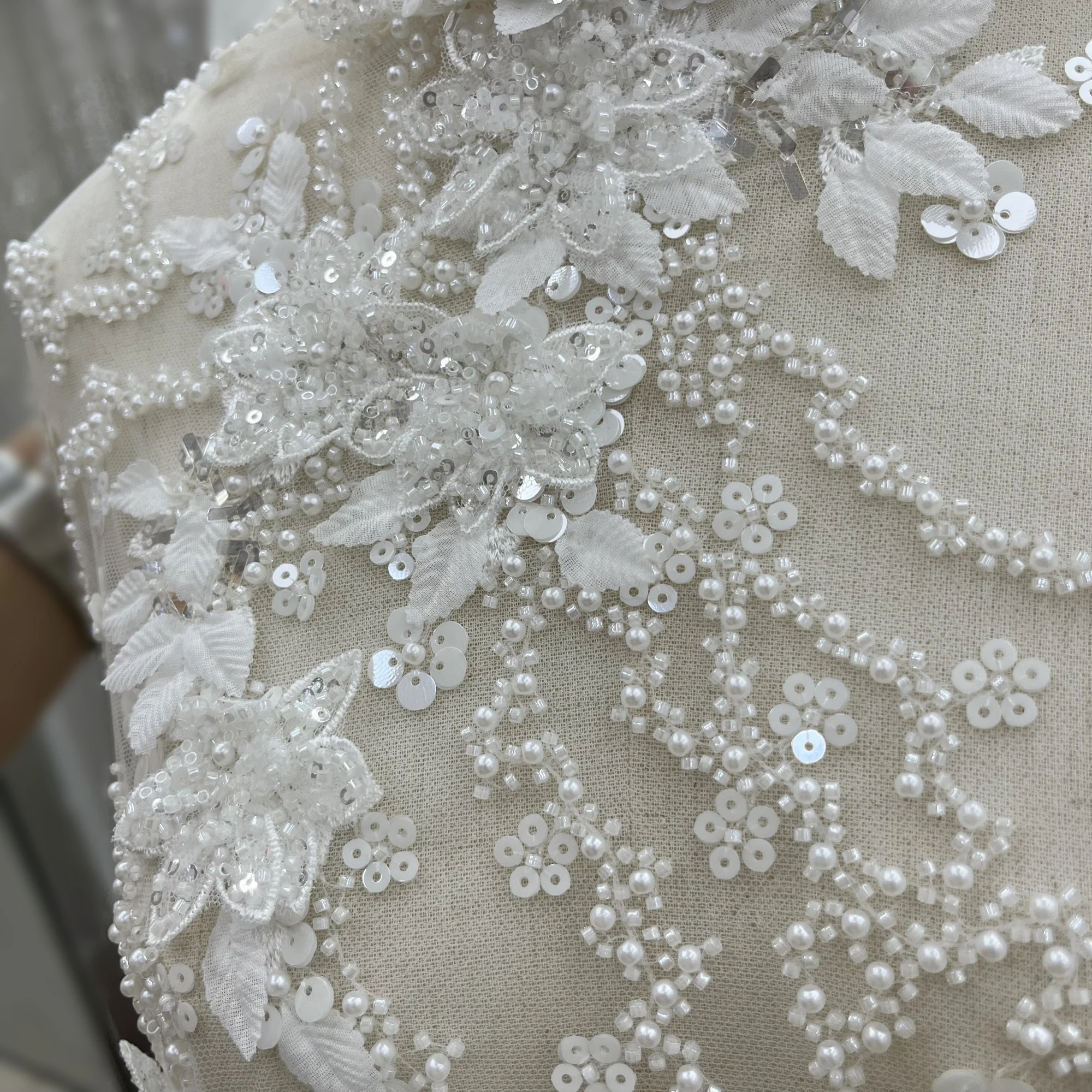 High-Grade Luxury Handmade Three-Dimensional Flowers Sequins Beads Lace Embroidery Wedding Dress High-Grade Fabrics