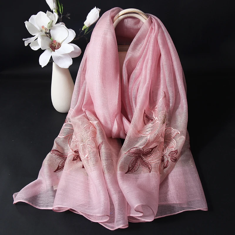 エレガントなライトピンクのシルクスカーフ、ロング、多用途、春、秋、冬、ファッション刺繍、女性用スカーフ、ショール、多用途アクセサリー