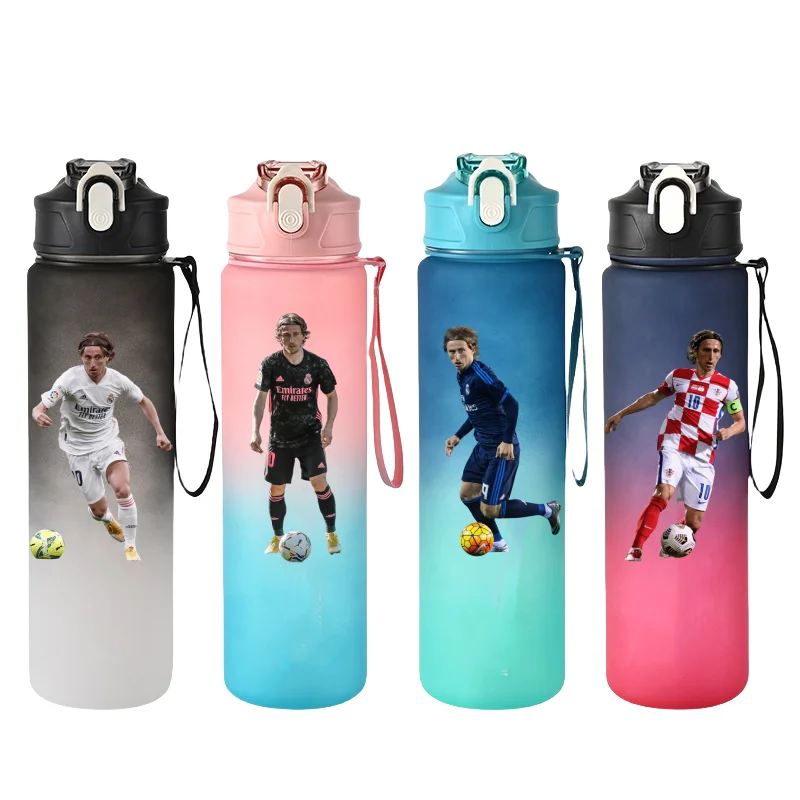 800ML Luka Modric Football Star Straw Water Cup Portable Sports Flip Cover Outdoor Camping Drinking Bottle Fans Gifts