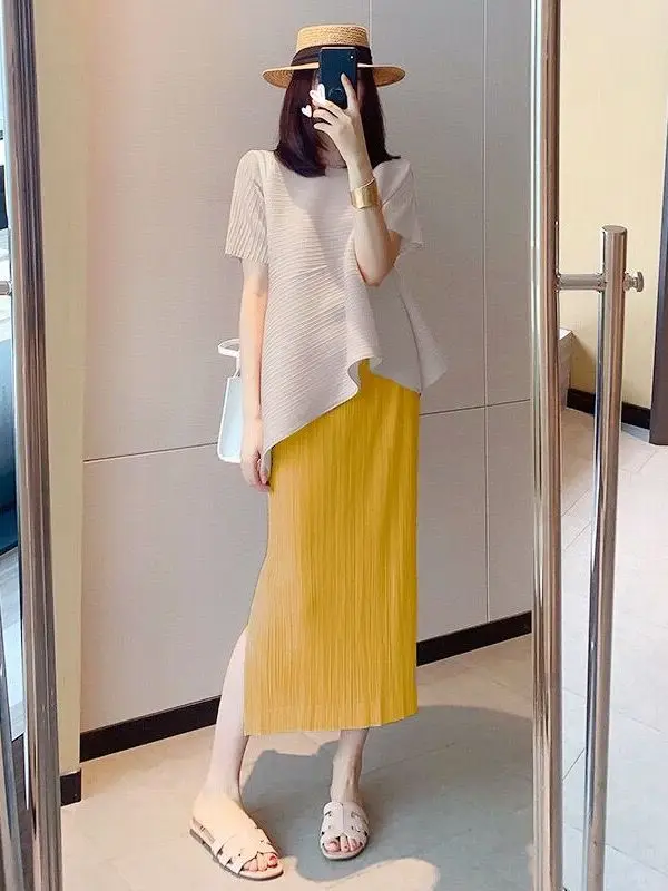 

High Waist Pleated Slimming Half Skirt Wrap Body Summer New Style 2026 Matching Top Long Pants Short Sleeve round Neck