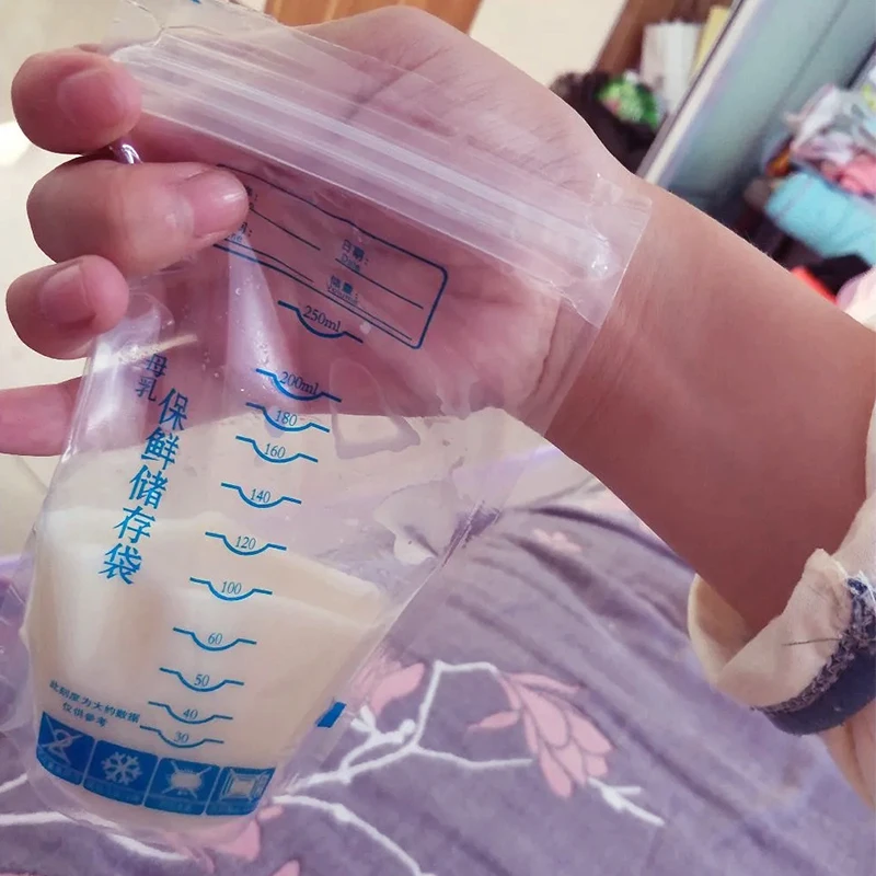 

30Pcs Baby Food Storage Eco-friendly 250ML Reusable Squeeze Food Pouch Storage DIY Baby Food Pouch Baby Food Storage