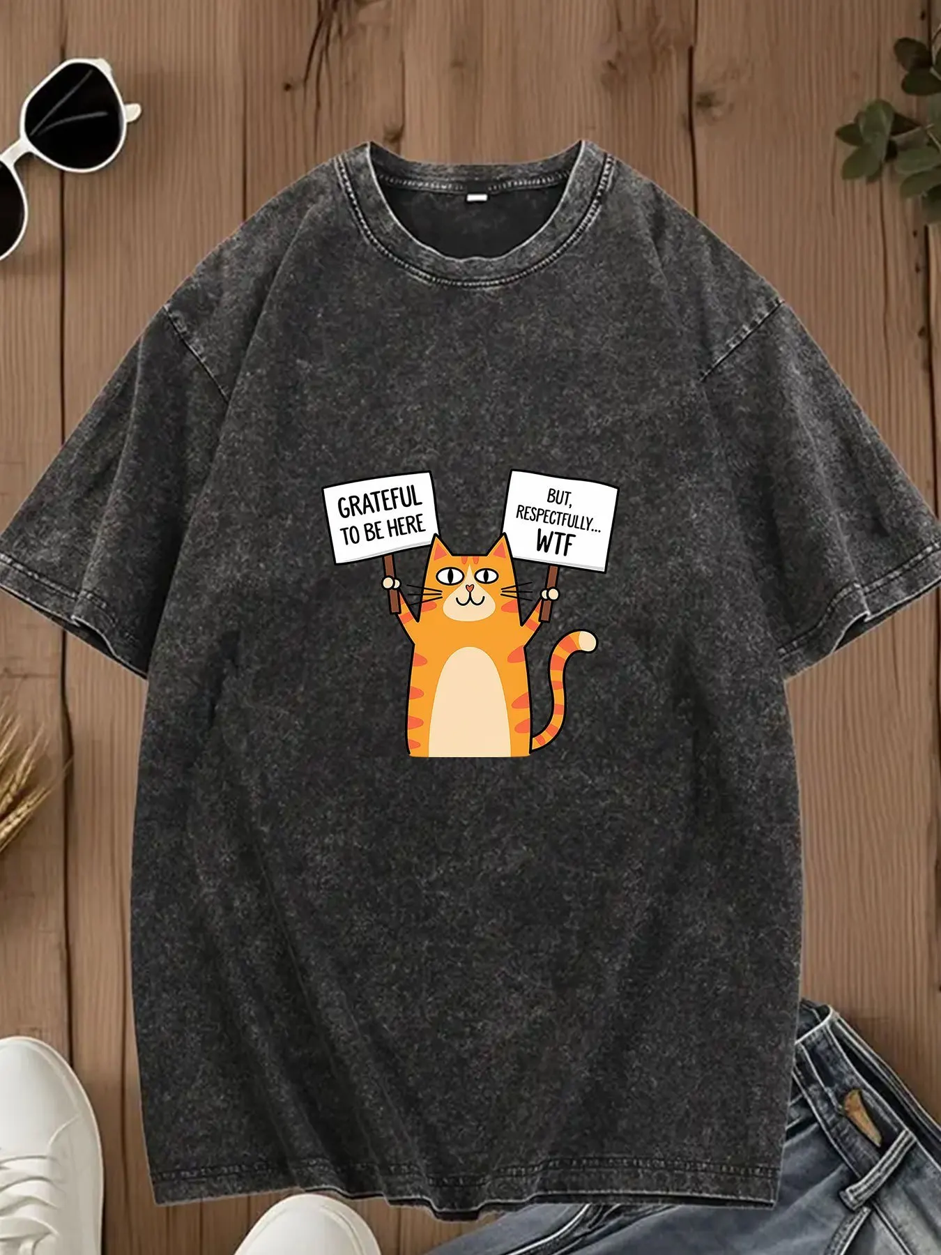 Perfectly Fun Cat-Patterned Washed-Out T-Shirt, Suitable for Family Gatherings and Office Outings - a Trendy Summer Gift Idea, Soft, Comfortable, and Stylish, Ideal for Anniversary Celebrations