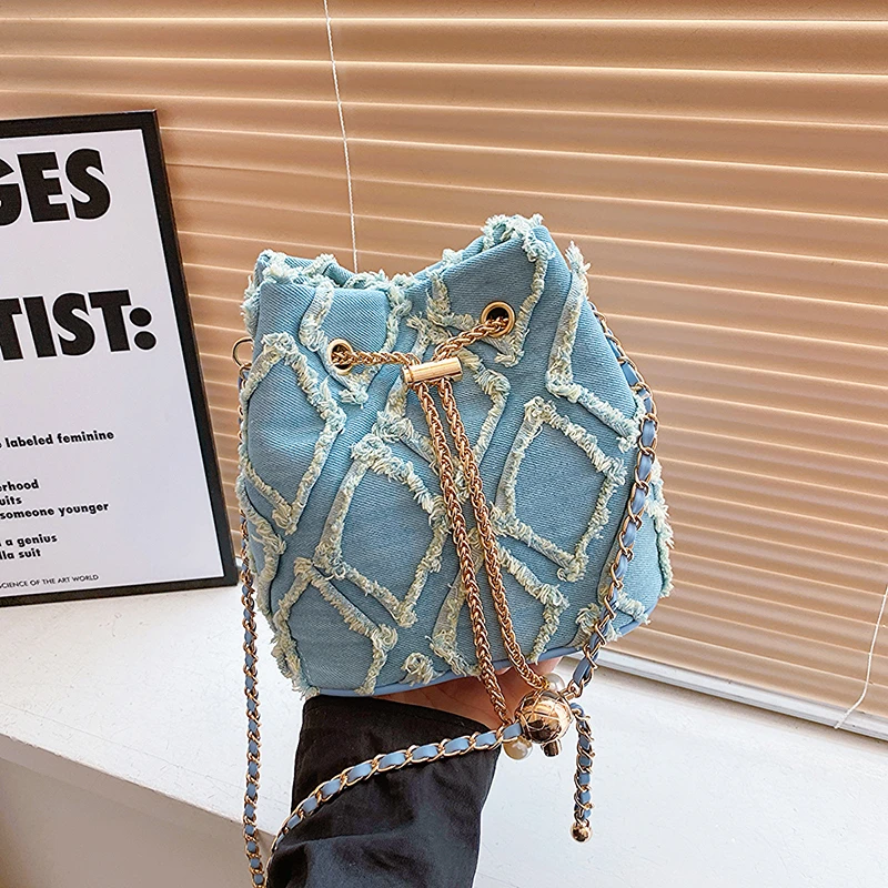 

Stylish Unique Shopper Purse For Women With Paris Fashion Inspiration Casual Leather And Trendy High-End