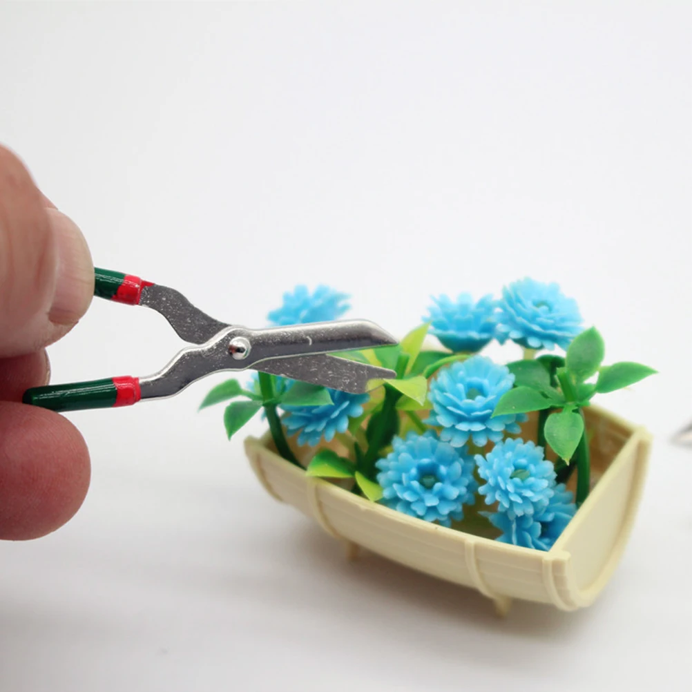 

1Set Miniature Garden Tools Durable Lightweight Accessories for Mini Garden Scenes Decorative Micro Landscape Layout