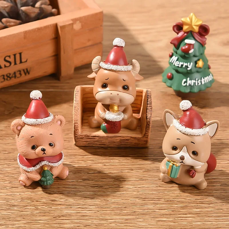 Christmas Resin Family Small Animal Ornaments Creative & Cute Car Home Decoration Mini Christmas Tree Old Man Christmas Gift