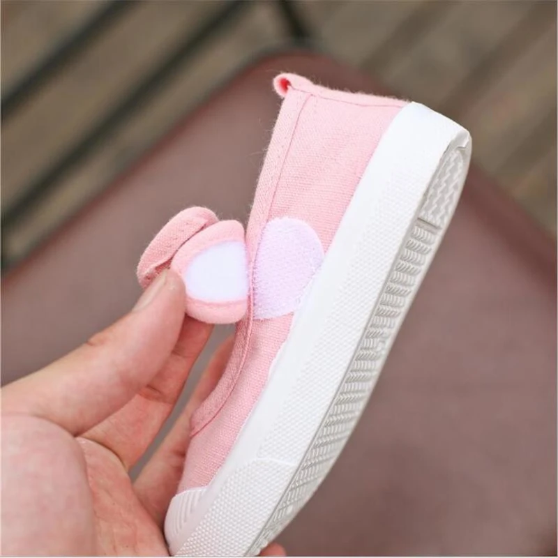 Zapatos informales de lona para niña, zapatillas de deporte suaves con lazo, Color gris, Primavera, 20222