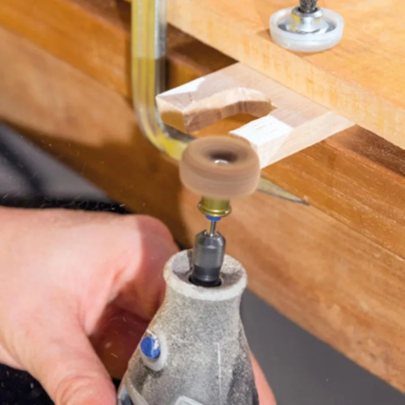 Buffs abrasivos de acabamento de grão grosso e grão médio Dremel 511E EZ Lock, pacote com 2