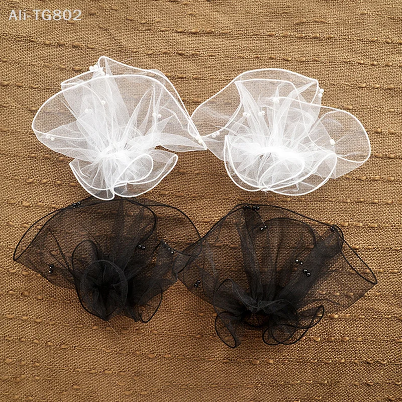 

1Pair Nail Art Tulle Fake Pleated Cuff with Pearls for Nail Photography Backgrounds Display Embellish Nail Tips Sleeve