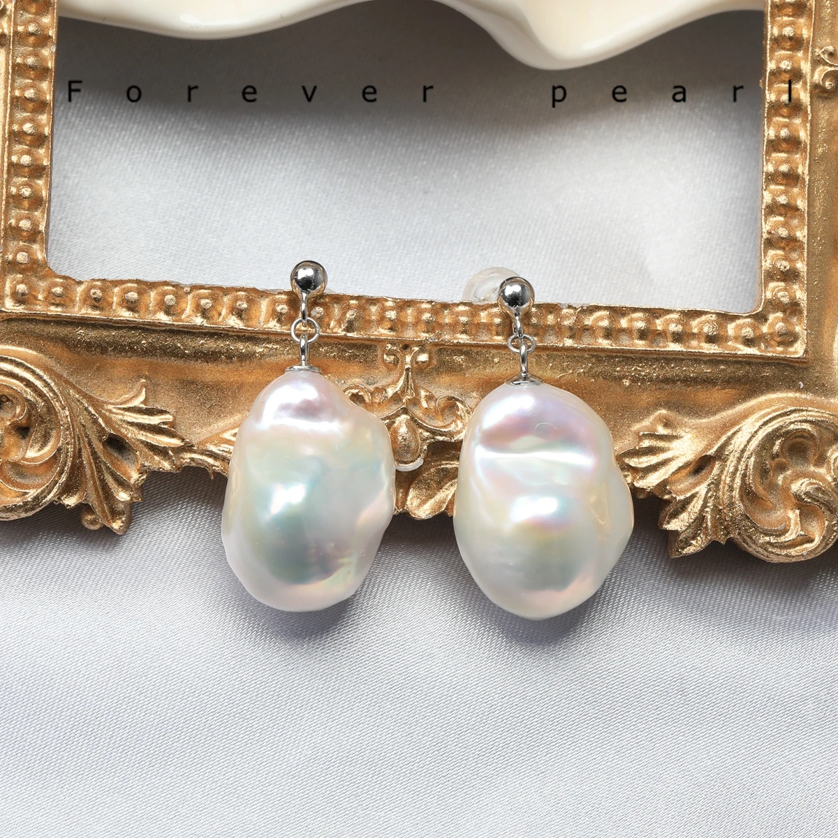 Natural Freshwater Aurora White Irregular Shaped Baroque Pearl Earrings Versatile S925 Sterling Silver Wind Blowing Earrings