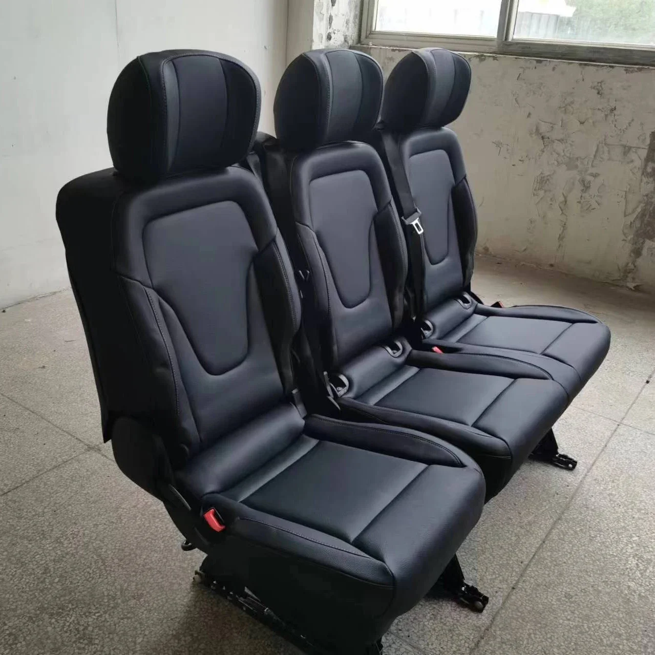 90% new original car dismantled parts V-shaped backrest v260 black seat 3+2 for Mercedes Benz vclass v250 vito