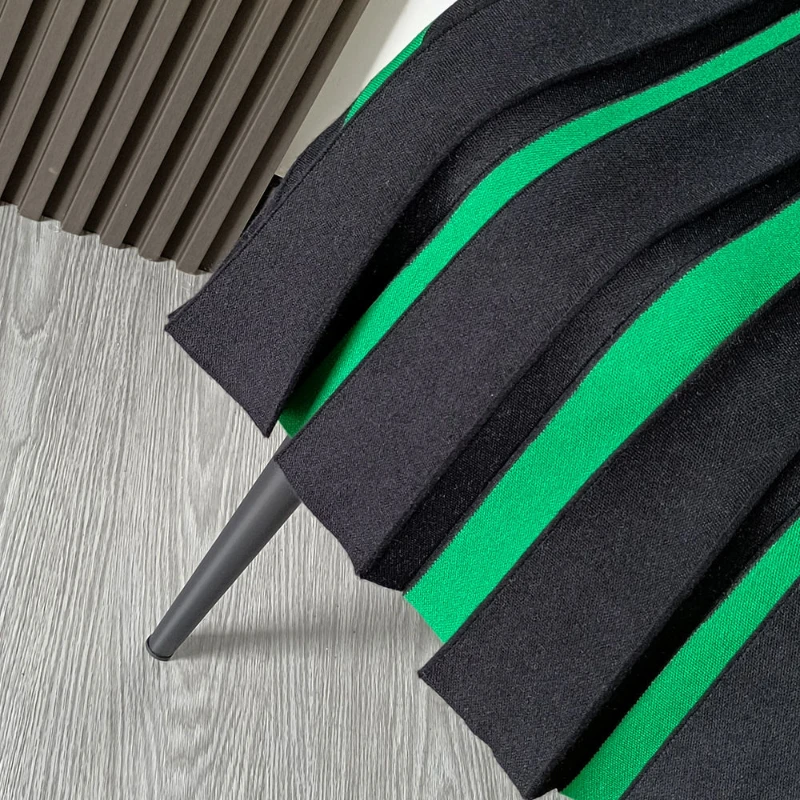 Gonna a pieghe lavorata a maglia da donna moda vita alta elegante All-match Casual a-line gonna Color Blocking primavera autunno nuovo