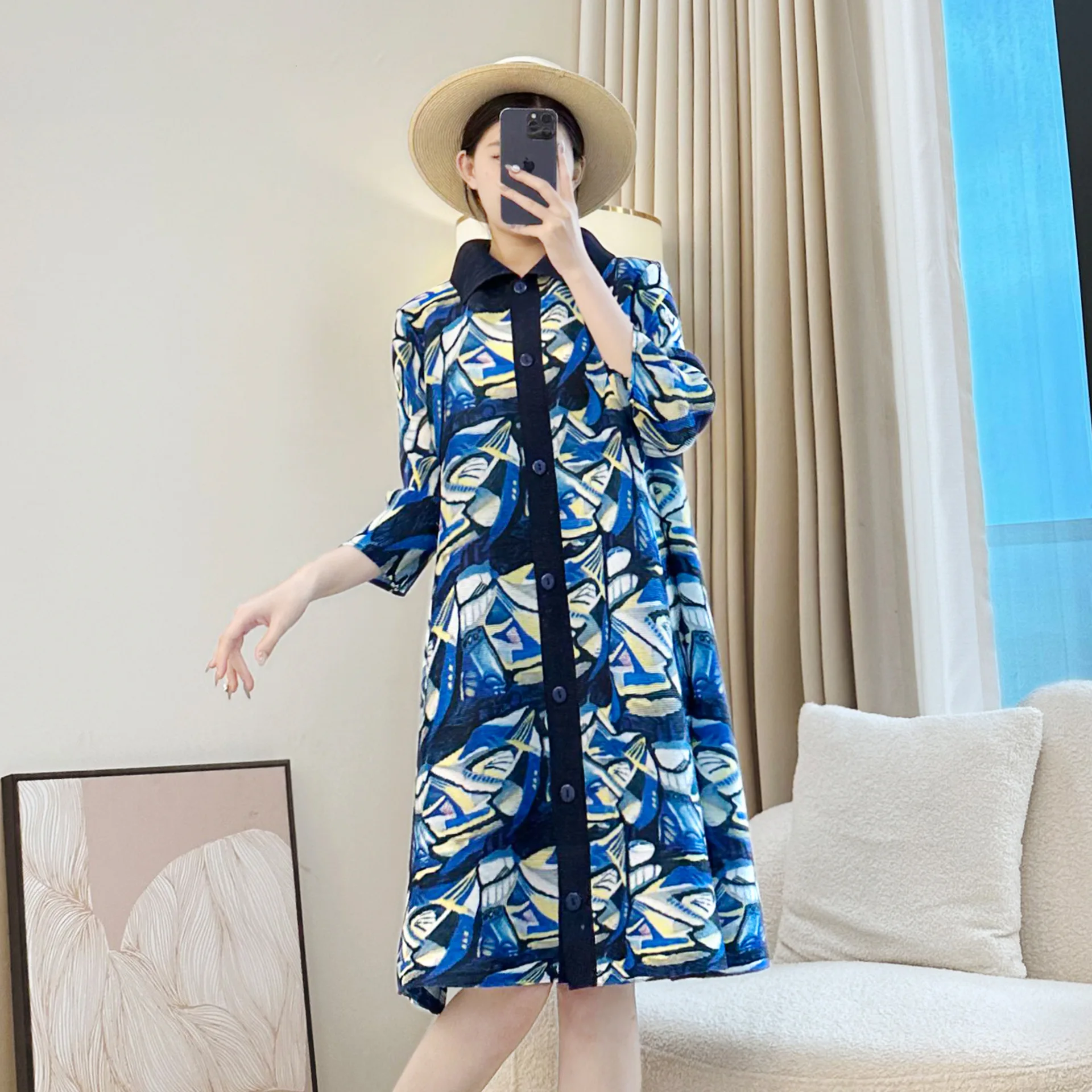 

Miyake Printing Pleated Dress for Women Contrast Color Lapel Single Breasted Long Sleeves Dresses Female 2025 Summer New