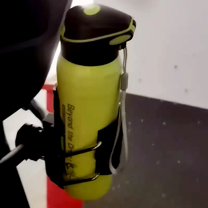 

Держатель для бутылки с водой для мотоцикла 360° ° Поворотное крепление для стакана с защитой от вибрации для HONDA CB500X CB400X NX500 NX500 CL500 CL300 REBEL 1100