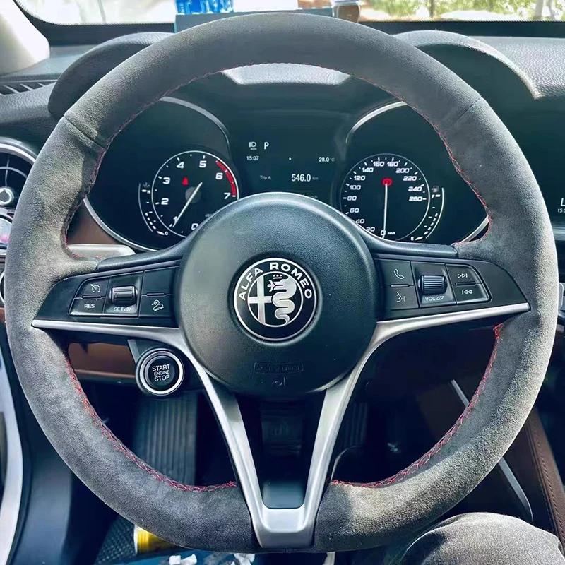 adesivo-per-auto-alfa-romeo-giulia-stelvio-2015-2018-volante-in-vera-pelle-rossa-cucito-a-mano-antiscivolo-in-carbonio-nero-e-scamosciato
