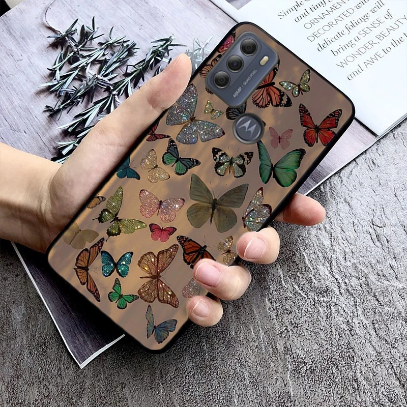 

Purple Pink Butterfly Phone Case For Motorola Moto G85 G55 G05 G14 G75 G31 G50 G10 G20 G30 G60 G13 G32 G84 G54 G53 G72 G24 Power