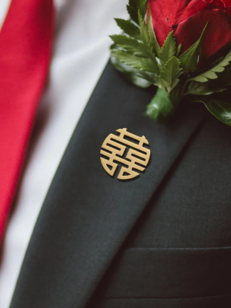 broche-classico-para-casal-de-noivos-acessorio-de-lapela-para-homens-e-mulheres-ideal-para-cerimonias-de-casamento-e-anfit