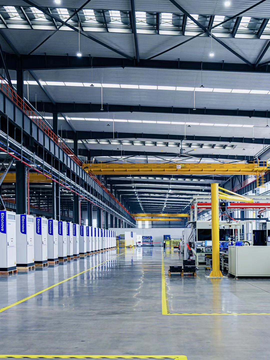 Elecnova  Commercial Solar Energy Storage Solutions Off Grid Lithium Battery Integrate with Solar 100kWh 200kWh 300kWh to 1MWh
