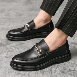 Spring Italian Handmade Men Leather Loafers British Style High Quality Fashion Brogues Shoes Slip on Low-heeled Mens Dress Shoes