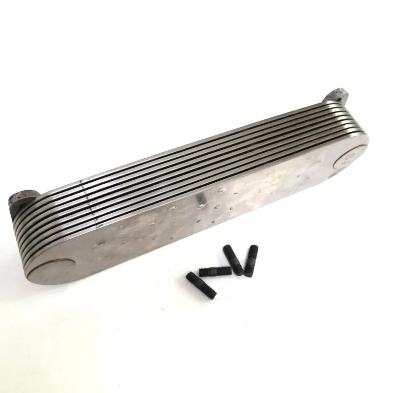 

4096005 4096850 Сердечник масляного радиатора 6D170 подходит для двигателя Cummins QSK23