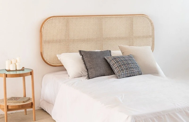 

Bedroom Solid Wood Small Apartment Dream Rattan Headboard