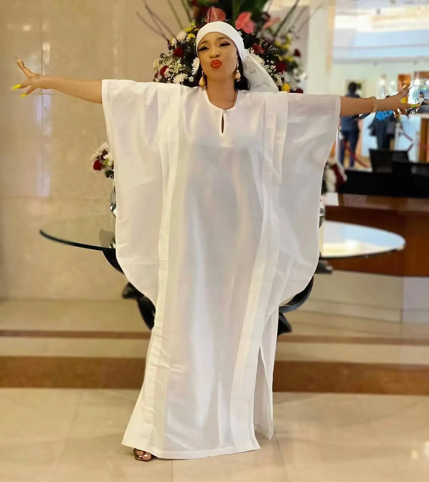 African mothers BUBU loose robe 2022 custom quality shiny fabric elegant fashion with a headscarf