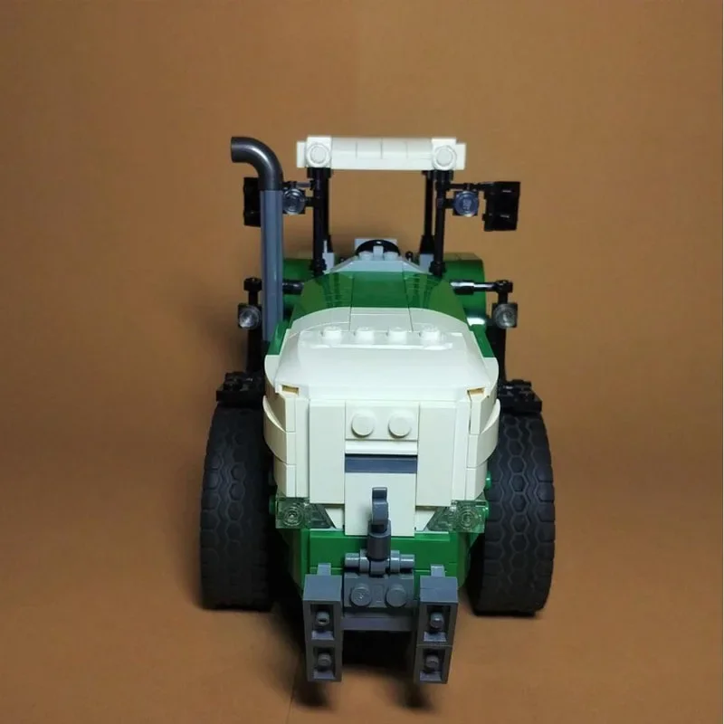 Building Blocks MOC-83784 Farm Tractor Agricultural Construction Model Ornament 774PCS Children's Birthday Gifts Christmas Toys