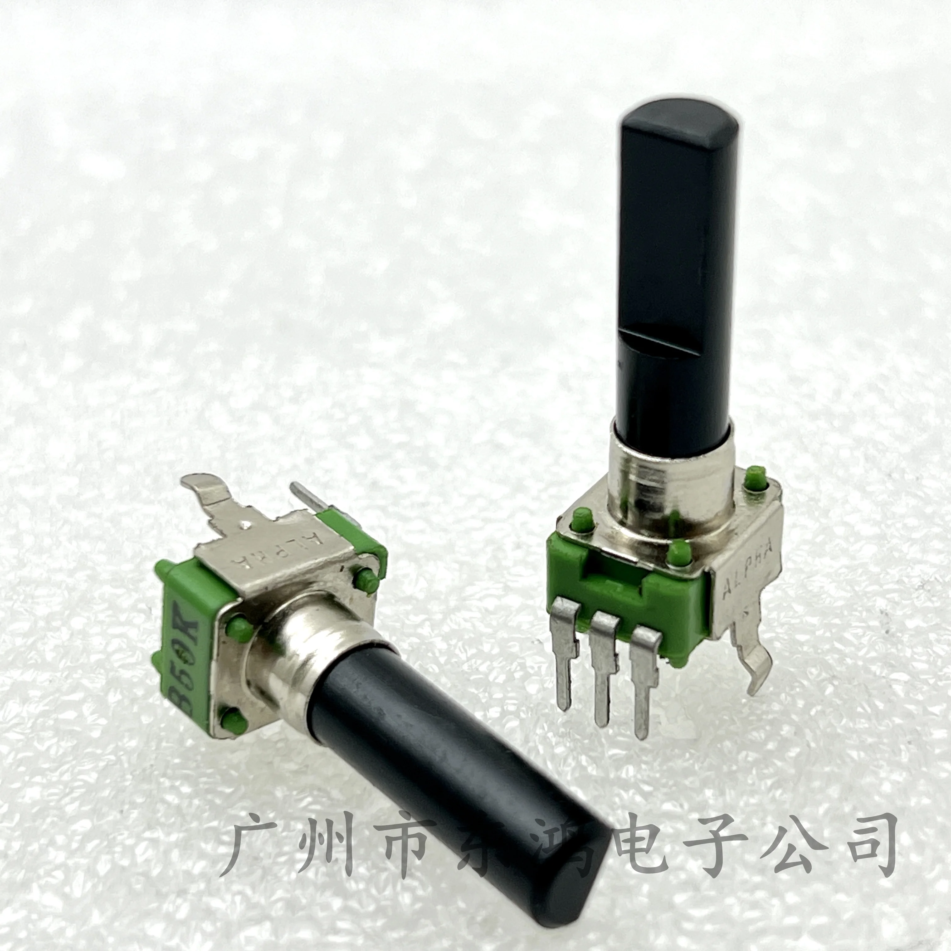 1PCS Taiwan ALPHA 09 type Potentiometer single connected vertical 3-pin with midpoint B50K/A10K shaft length 23MM
