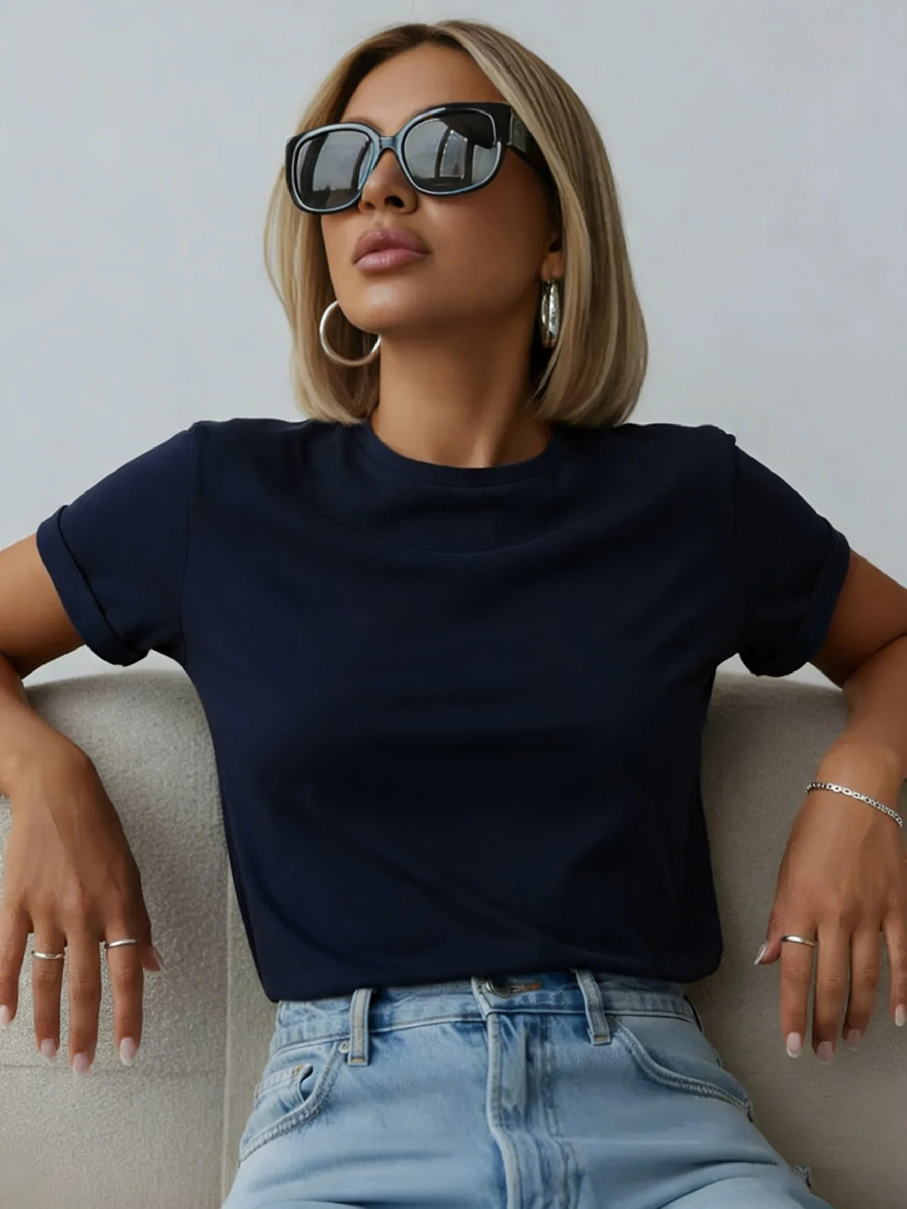 Einfache Damen-T-Shirts, Sommer-O-Ausschnitt, Kurzarm-Tops, Lässige Bequeme Weiche T-Shirts, Lockere Damenbekleidung, Sonderangebot
