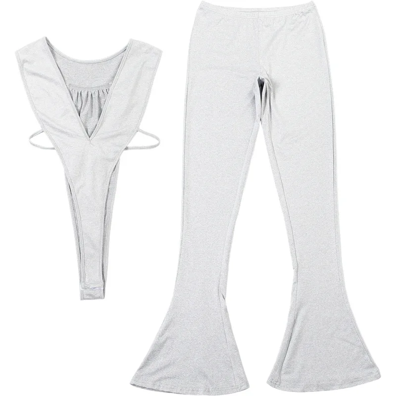 จั๊มสูทคอวีสีพื้นแบบเซ็กซี่สำหรับผู้หญิง โชว์หลัง