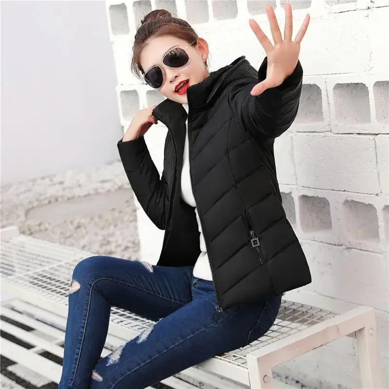 Autumn Winter Women Cotton Coat Korean Loose Cotton Padded Jacket Female Short Warm Thicken Parkas Coat 2024 New Women Outwear