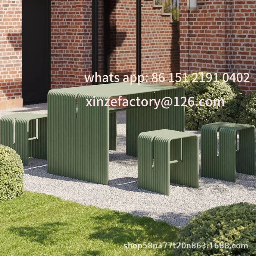 

Customizable Carbon Steel Outdoor Table and Chair Kit Combination Courtyard Terrace Garden Milk Tea Coffee Shop Simple Homestay