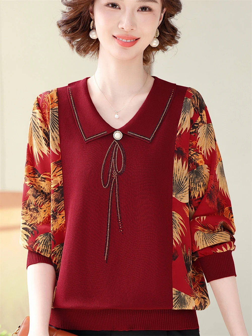 

Весенне-летняя женская футболка с длинным рукавом, свободного кроя, с круглым вырезом, сшитая из разных тканей, для женщин среднего возраста, повседневная, модная, удобная, дышащая.