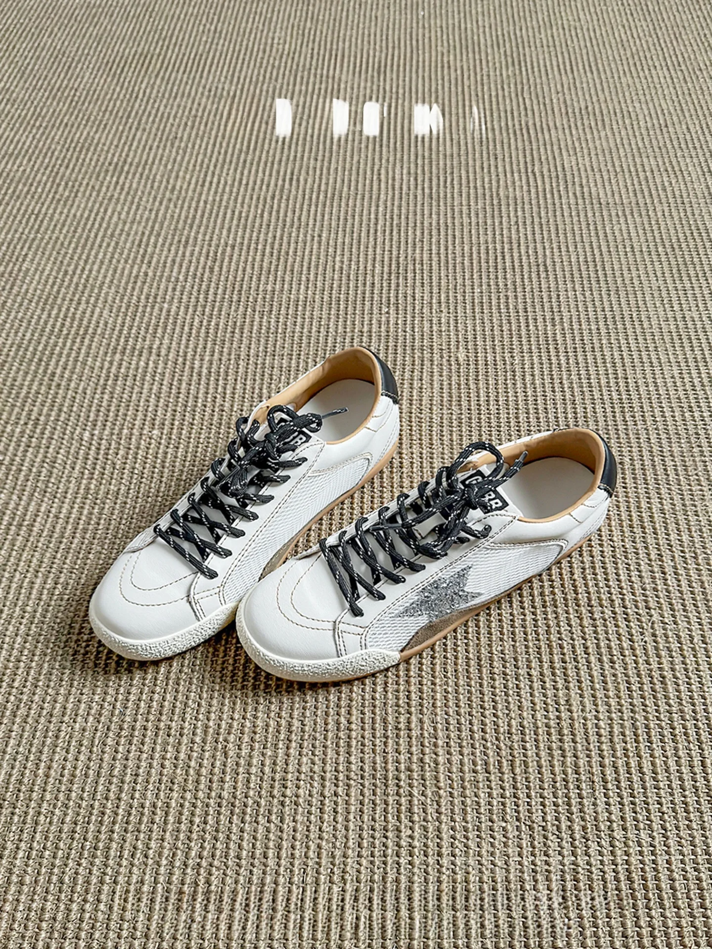Ladies Star Printed Leather Casual Shoes Breathable Mesh High Insole Summer Shoes Korean Style Wide Leg Pants Matching Shoes