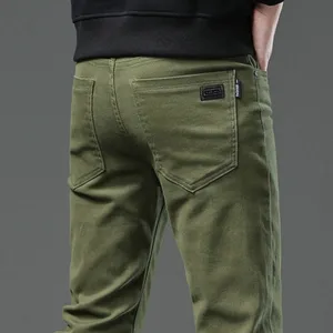 Herren Jeans aus gerader, lässiger und komfortabler Baumwolle, monochrom, grün 12 Hauptverkäufe Green Herren Jeans - №3