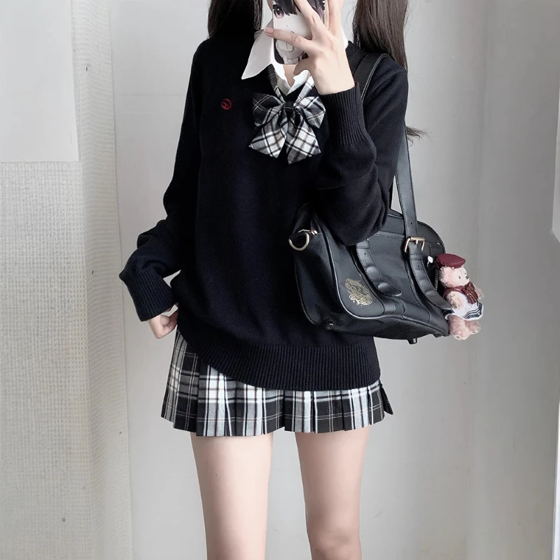 

JK 2025 College Style Women's Coat Student Solid Color Long Sleeve Loose Head Japanese V-neck Casual Daily Women's Clothing