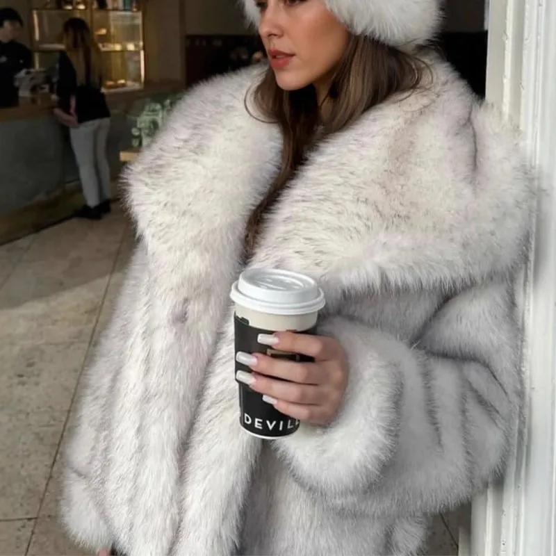 ملابس خارجية ريترو للرجال من فراء الثعلب الصناعي القهوة ملابس خارجية لشتاء 2025 سترات نسائية سميكة ودافئة معاطف من الفرو معاطف منفوشة #6