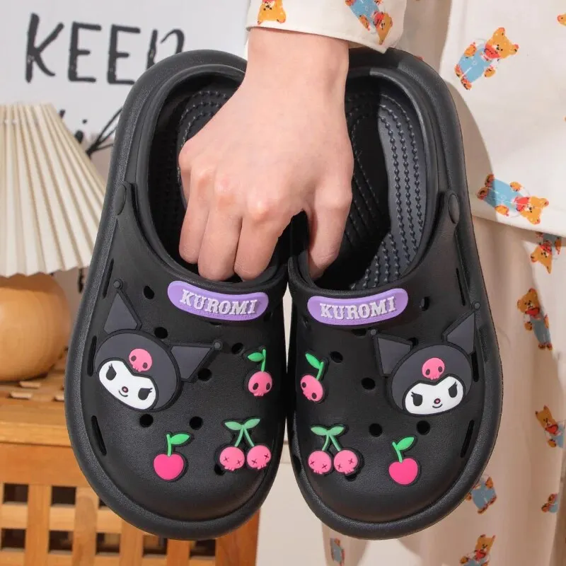 Sanrio Hello Kitty Women Cute Slides Summer Outdoor Sandals Non Slip Cloud Hole Shoes Fashion Cartoon Design Slippers