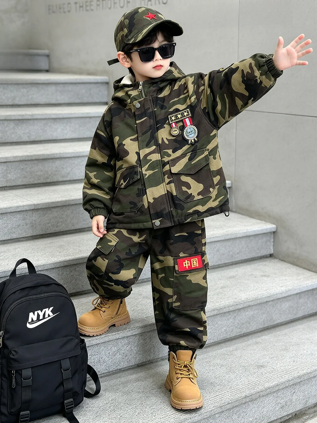 combinaison-de-sport-d'hiver-en-polaire-epaisse-camouflage-pour-garcons-vetements-d'entrainement-militaire-des-forces-speciales-ensemble-deux-pieces-tenue-decontractee-chaude