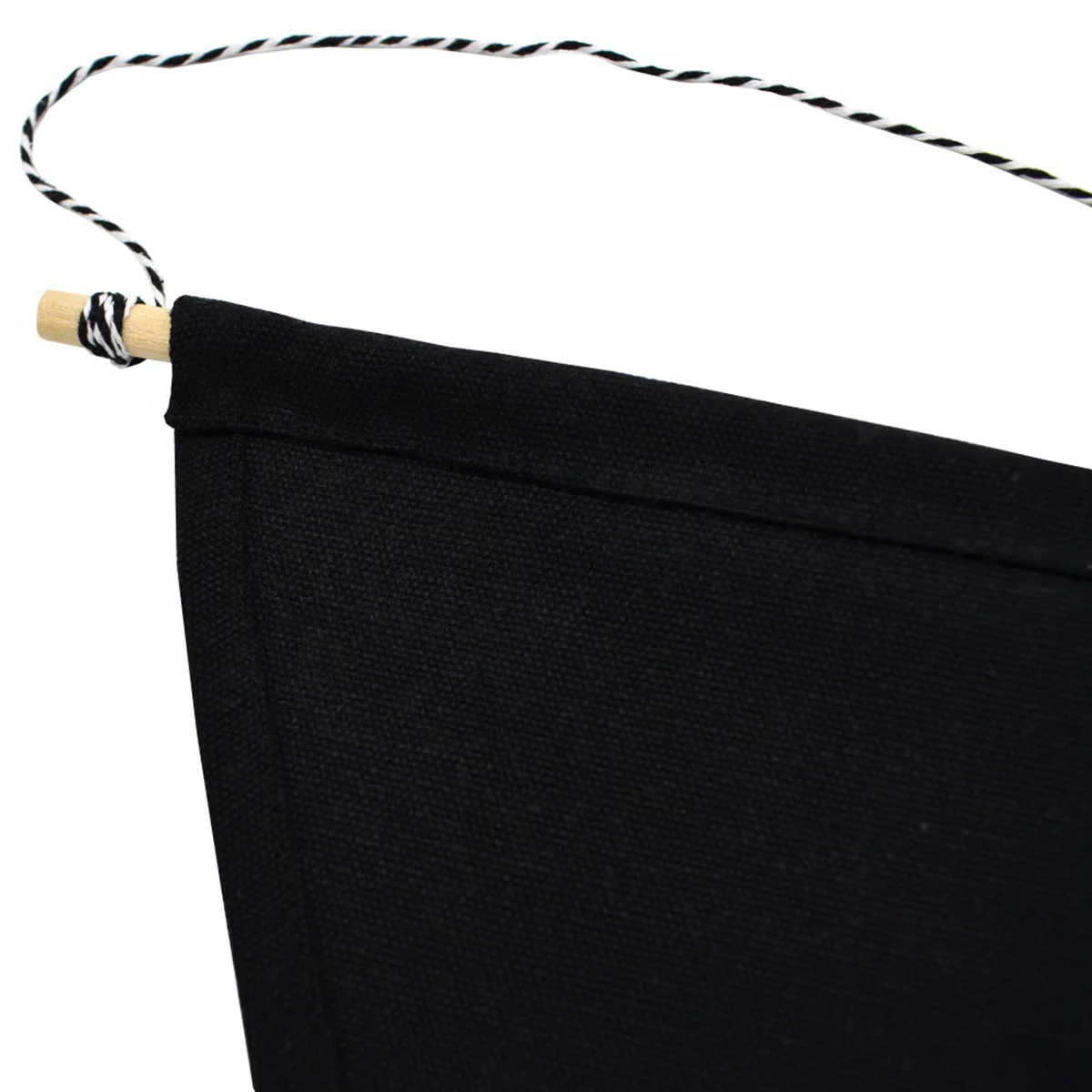 

2Pcs Brooch Badge Display Banner Material Black Primary Color Pennant Banner for Pin Wall Decoration Party Wedding