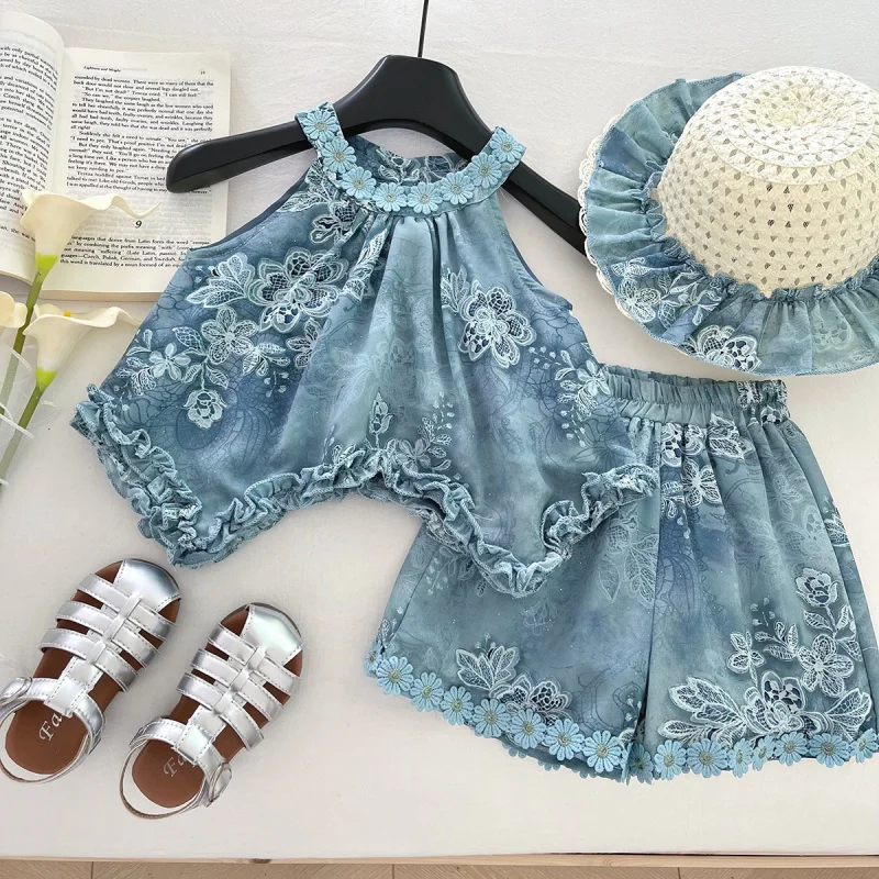 

New Summer Girls' Outfit: Stylish Floral Bow Backless Top and Shorts Two-Piece Set Wholesale