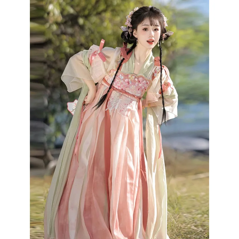 

2025 New Tang Dynasty Hanfu for Women Princess Style High Chest Dress Heavy Embroidery Han Elements Spring Summer Outfit