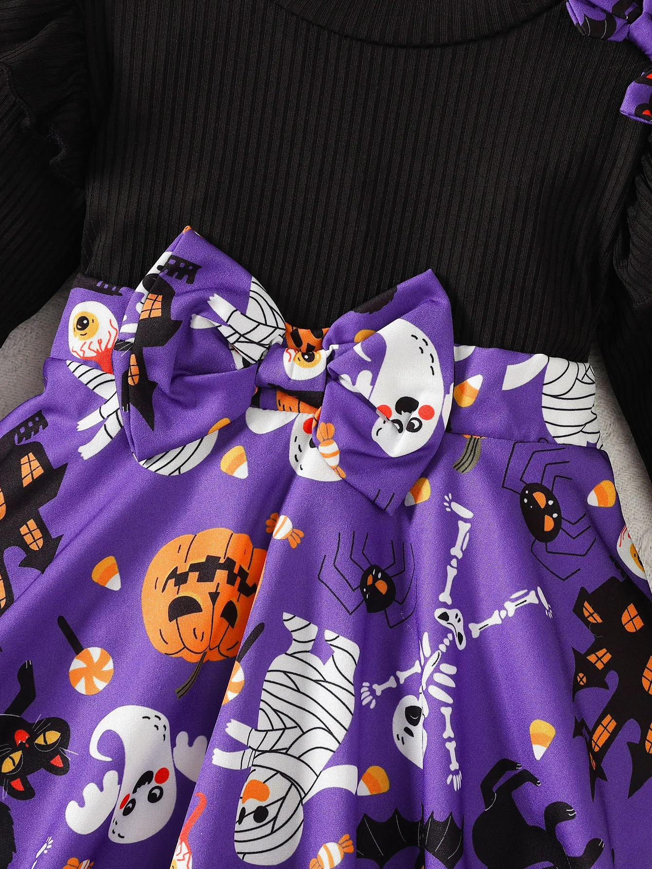 Halloween-Kleid für Mädchen mit Flügelärmeln, kleinem Teufel-Aufdruck und Schleife für 1-4-jährige Mädchen, Halloween-Feiertagskleid – Detail 4
