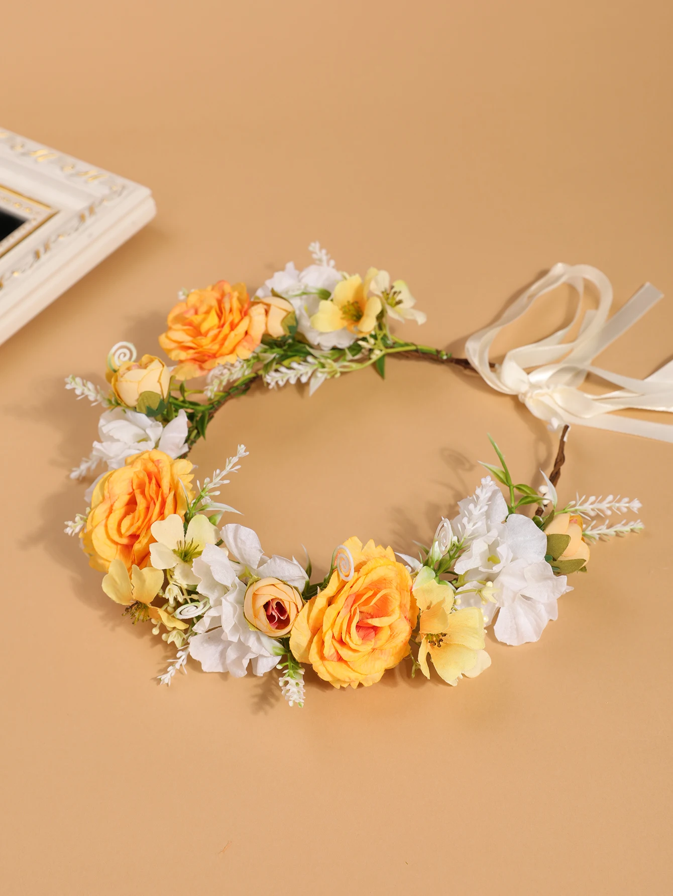 Simulierte Rosenblüten-Girlande als Kopfschmuck - Bohemian-Style Verstellbares Band-Haarband - Geeignet für Brautjungfern, Hochzeiten, Porträts – Detail 13