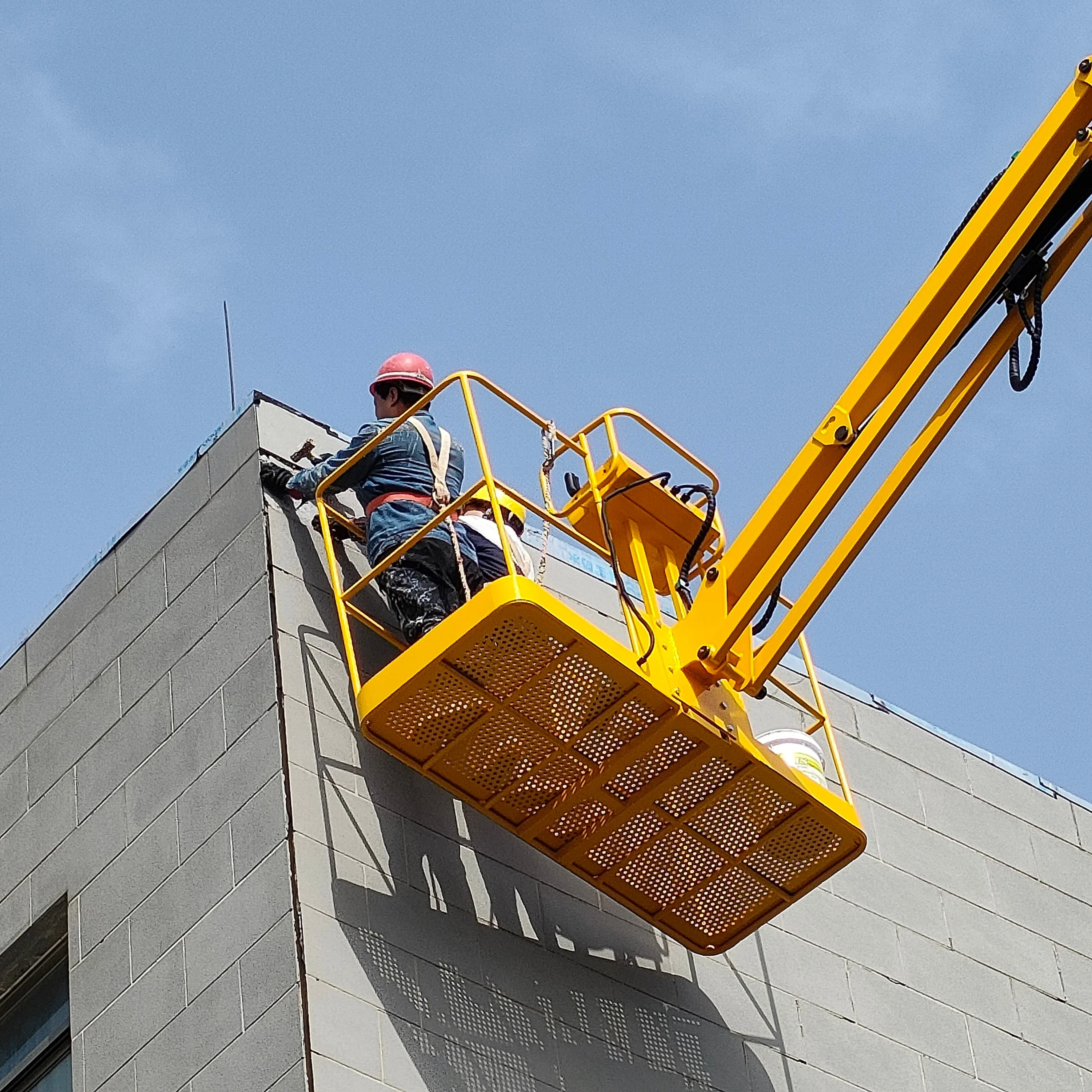 10~56m Hydraulic Arm Lift Platform Cherry Picker Self-Propelled Telescopic Articulating Boom